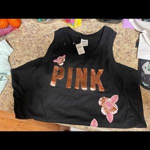 Pink tank top bundle! M/L one NWT!!